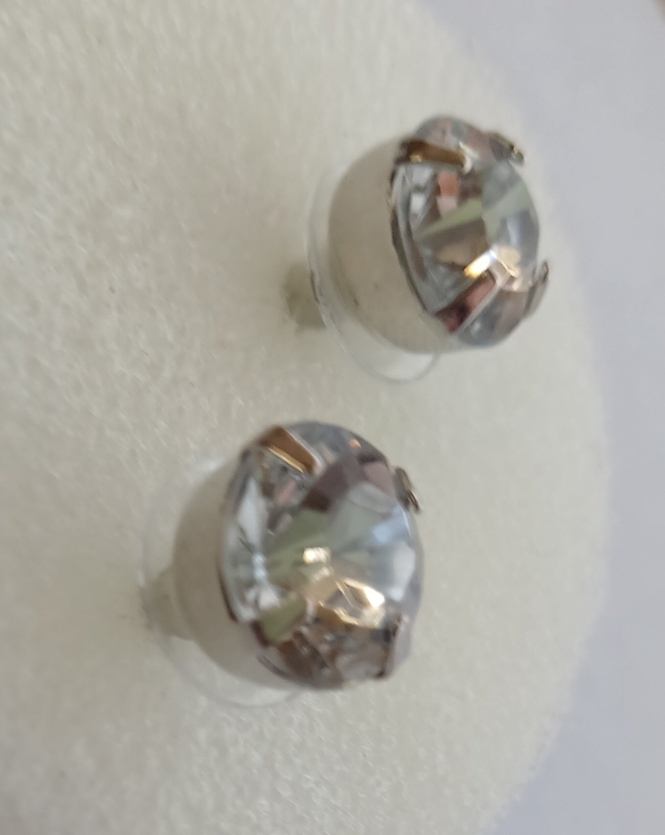 Silver Diamantic 5 claw Round Stud Earrings